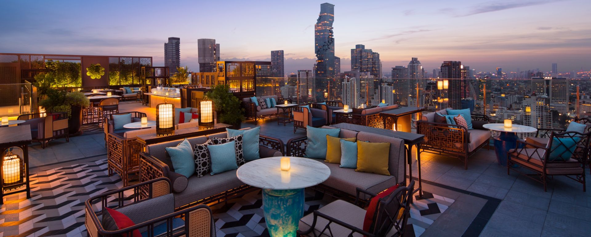 Yao rooftop bar at Bangkok Marriott Hotel The Surawongse